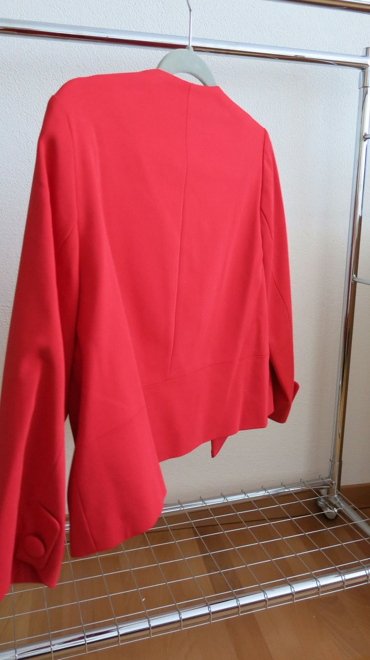Boleros: Kirschrotes Bolero-Jäckchen (neu) – Neu (gemäss Beschreibung) aus Lachen SZ von artbyblondangel 5