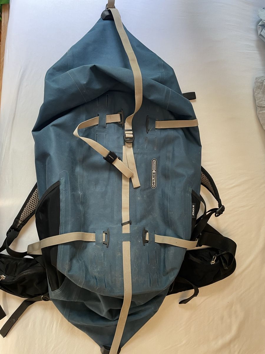 Ortlieb Zaini: Ortlieb Rucksack Atrack 45 blau  – Usato da Zürich venduto da P.john 1