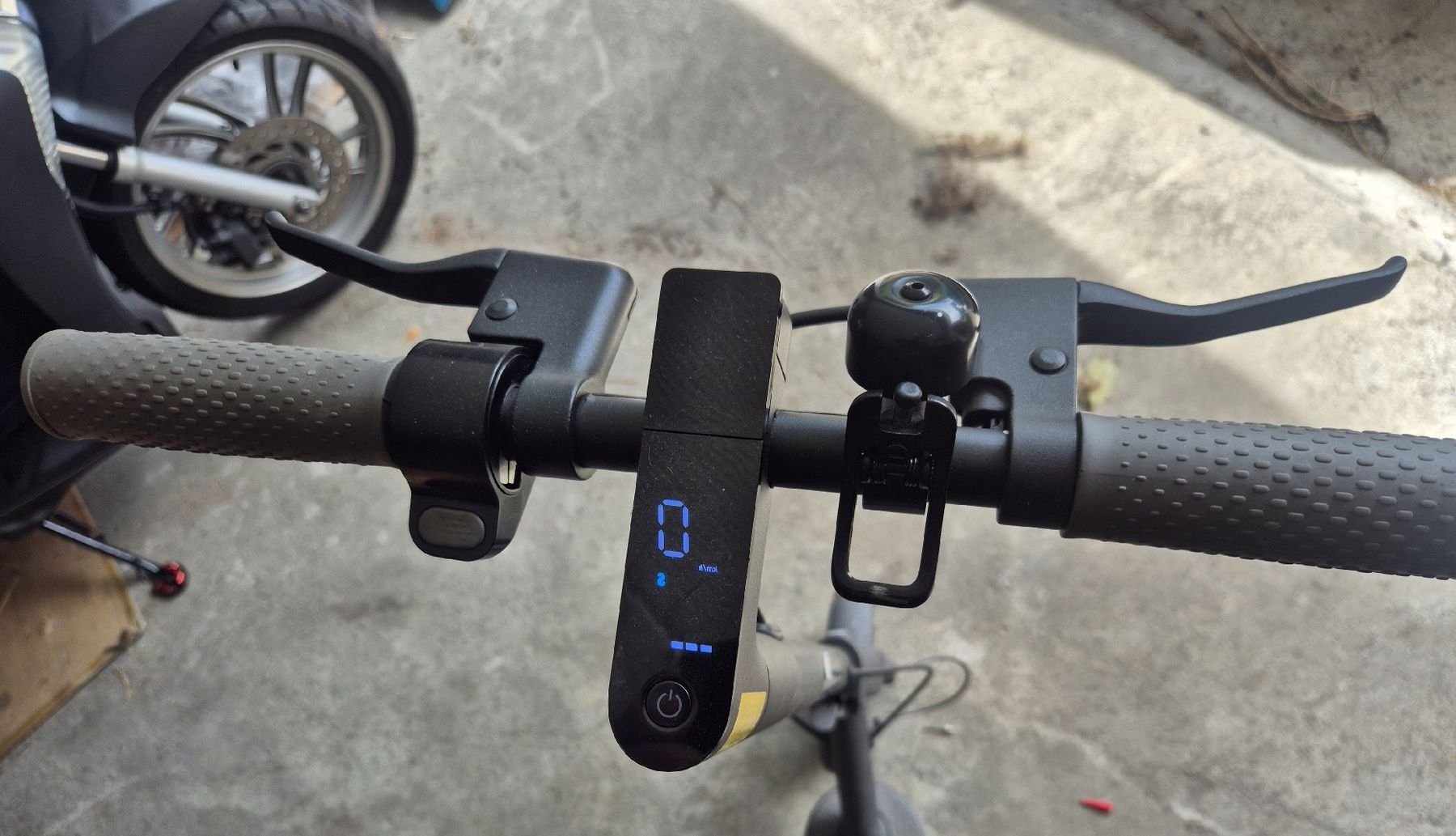 Scooters: 3 E-Trottinett – Defekt aus Rheineck von nivedia