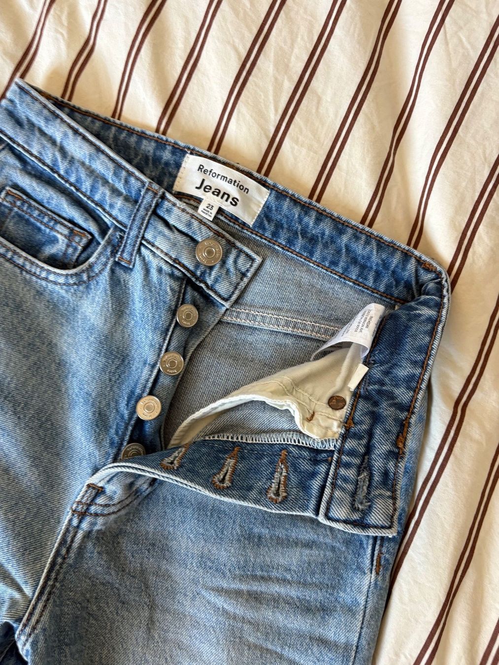 Reformation Jeans: Jeans von Reformation – Usato da Wallisellen venduto da lin_v 1