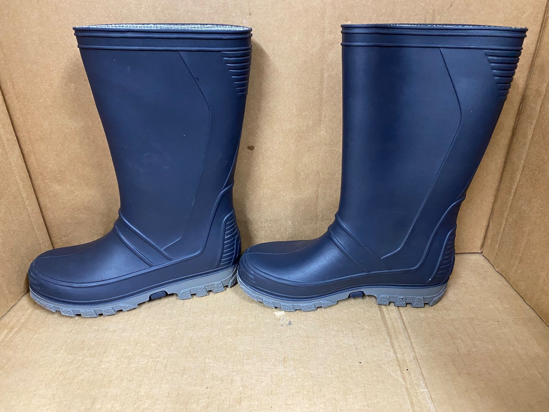 Spirale Scarpe da uomo: Regenstiefel Spirale Grösse  28 – Usato da Eschlikon TG venduto da RamonaSt 1