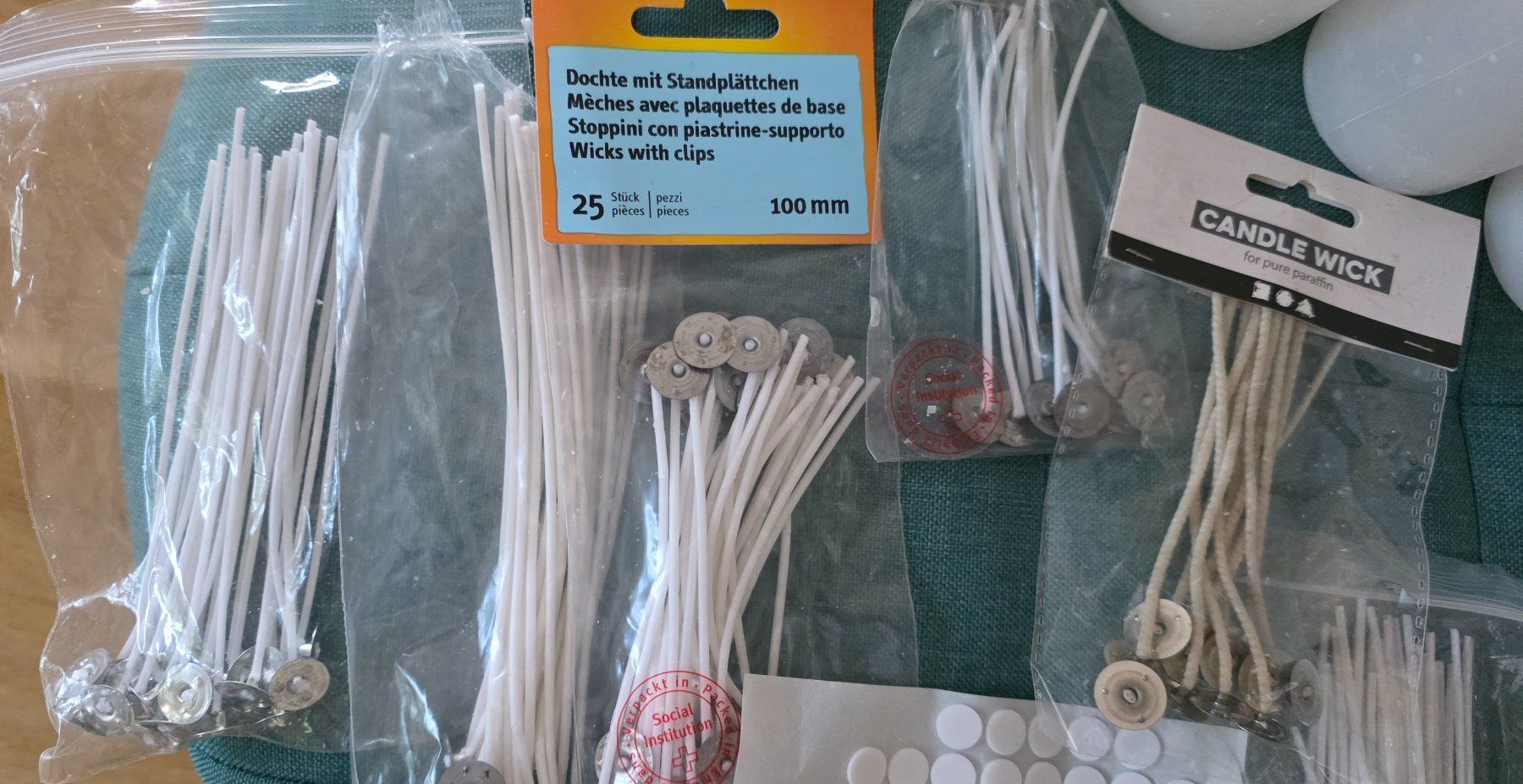 Kits de loisir créatif: Candle-making kit / Kerzenherstellungs-Kit – D'occasion à Zürich par stargazer33 2