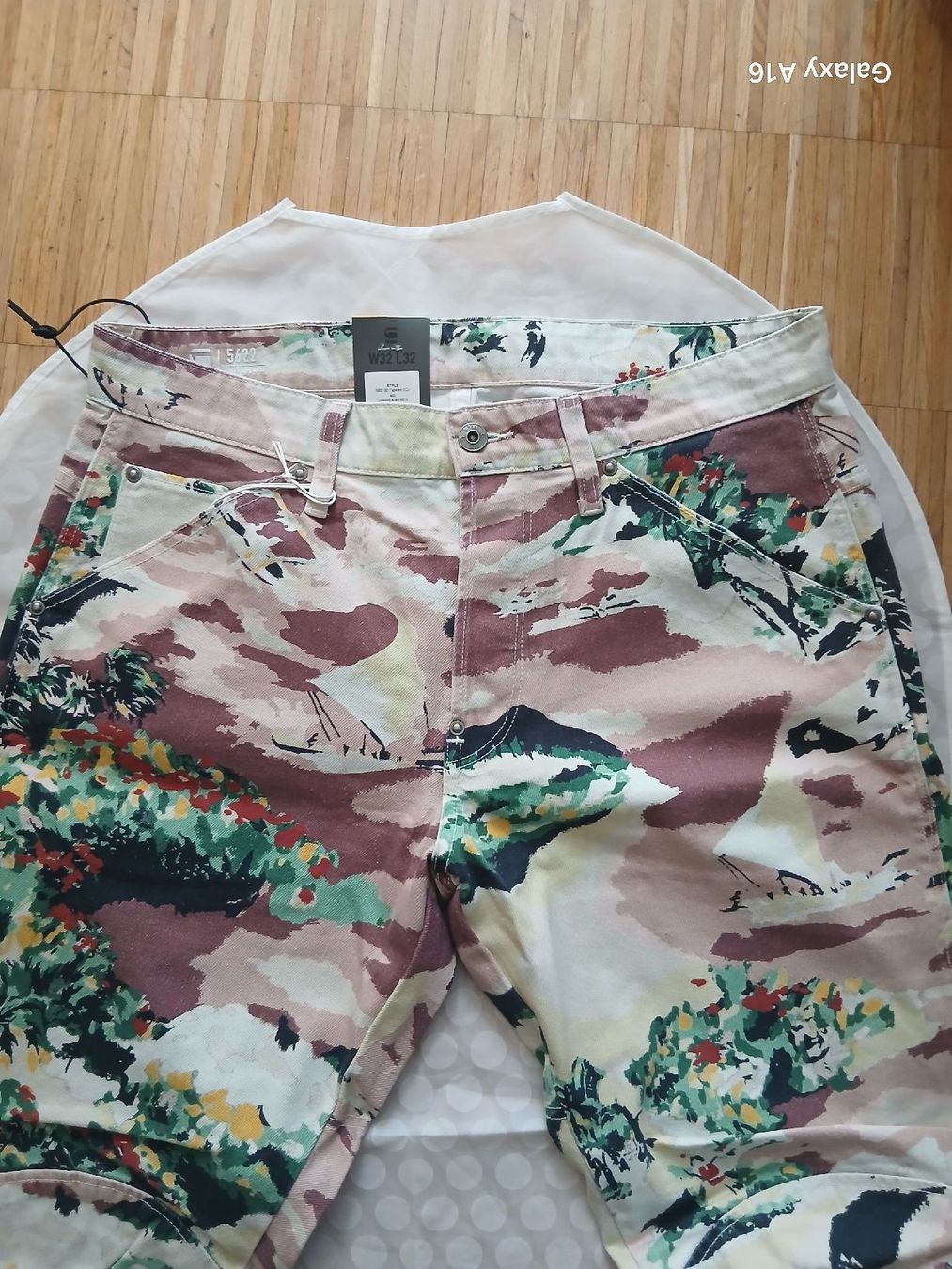 G-Star Jeans: G Star ELWOOD X52, Taille 32/32 – Nuovo e nell'imballaggio originale da Genève venduto da Martinbng 1