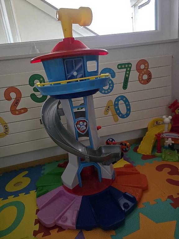 Giocattoli: Paw Patrol Turm – Usato da Beringen venduto da jan_9fgy