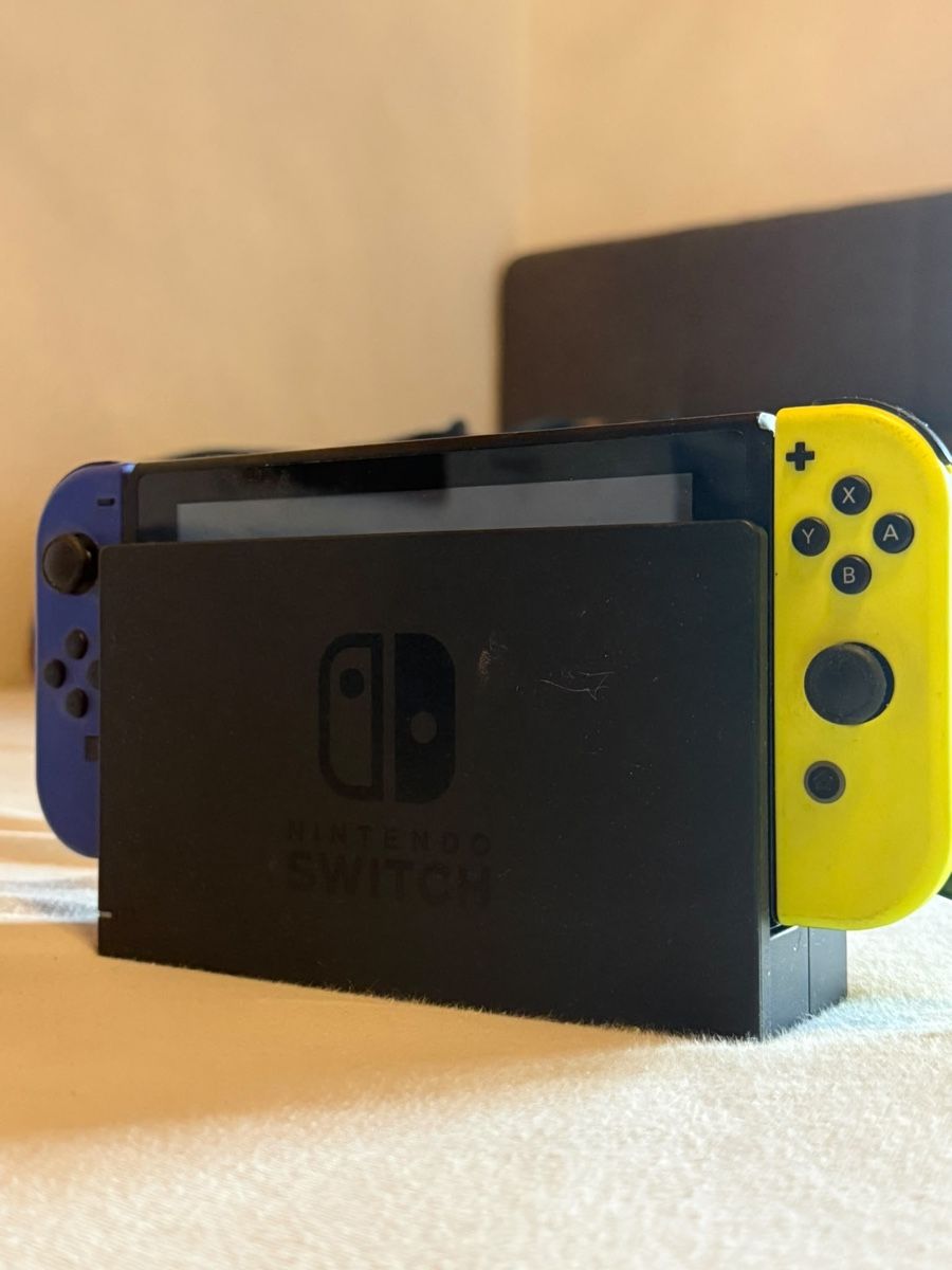 Nintendo Konsolen: Nintendo Switch – Gebraucht aus Merligen von Telematik 1