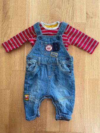 Jeans Latzhose mit Body, Gr. 62