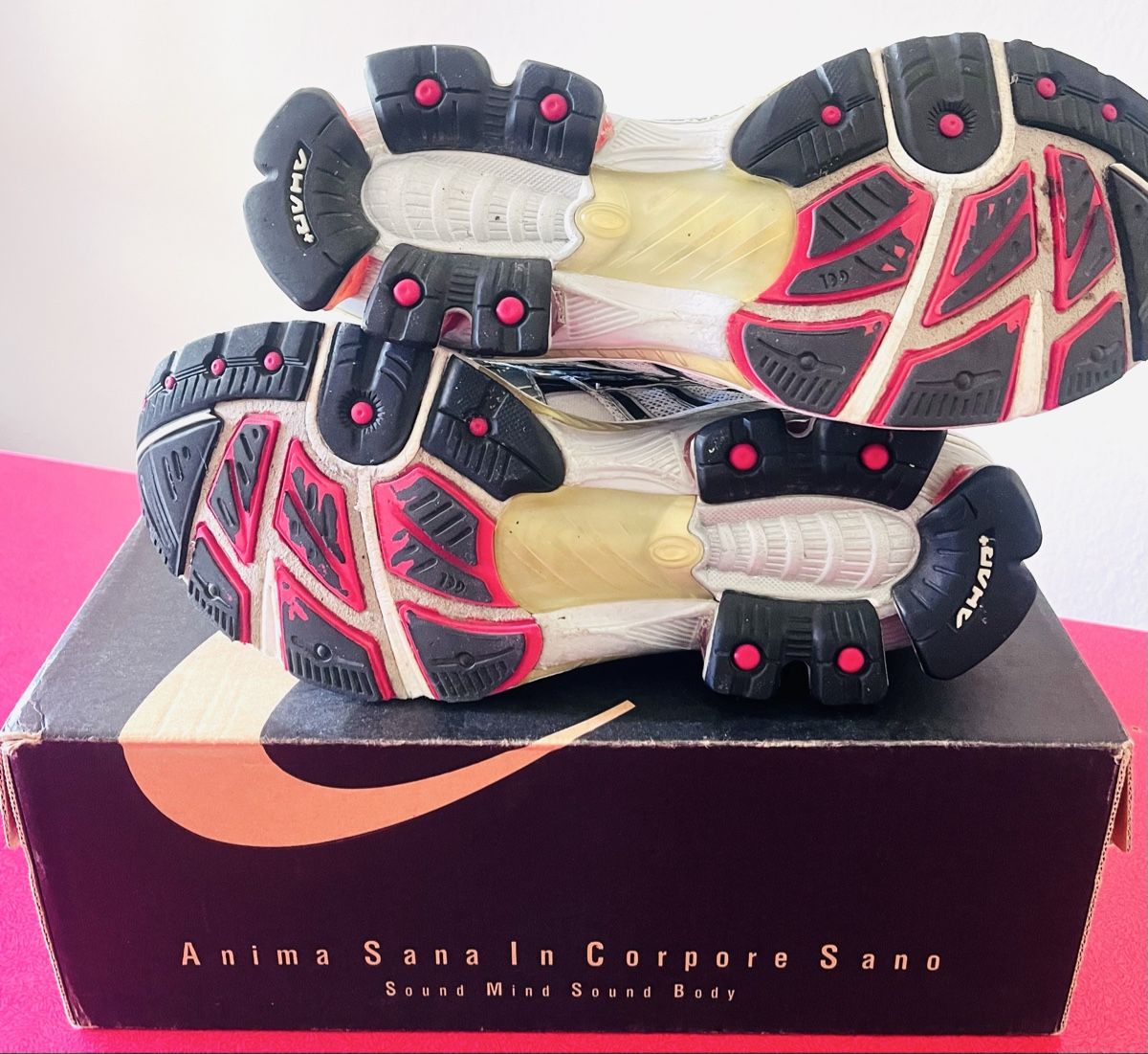 Asics Scarpe da uomo: ASICS Gel-Kinsei 2006 1.Gen Gr.42.5 Box 1.Hand – Usato da Wädenswil venduto da Buddha8 2