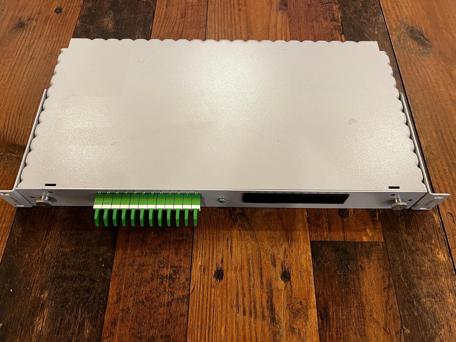 PC: Spleissbox von R&M – Nuovo (secondo la descrizione) da Endingen venduto da Anna-KatJay