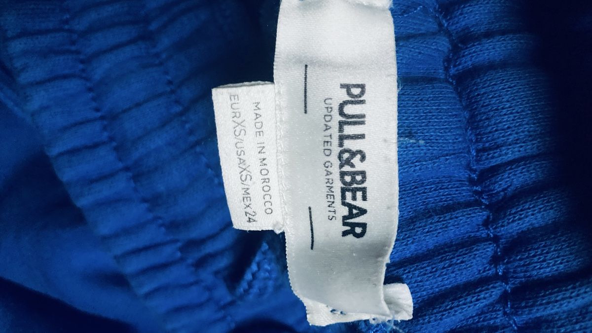 Pull&Bear Lotti di vestiti: Jogginganzug Pull&Bear  – Usato da Läufelfingen venduto da petit-nicola 4
