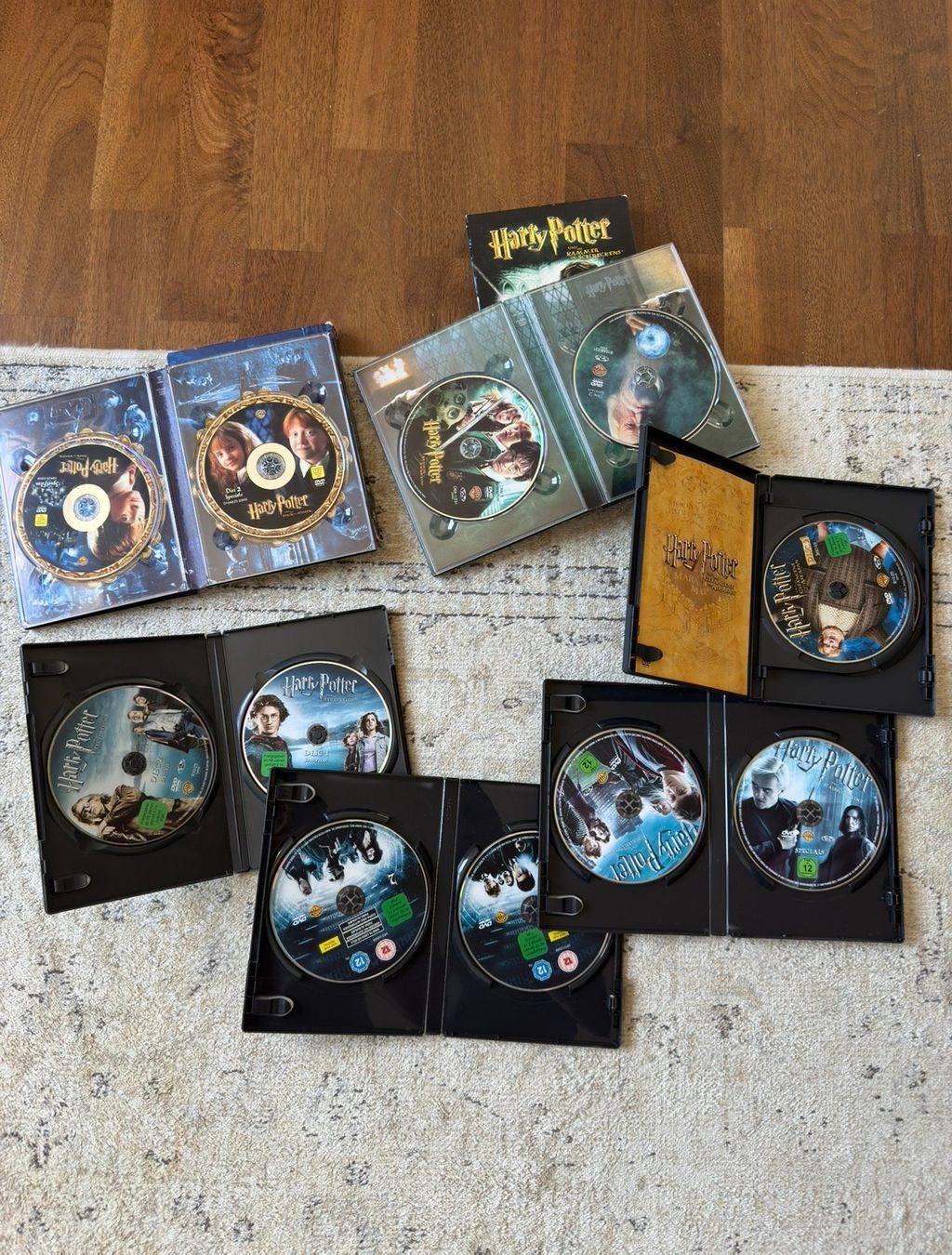 Alle DVDs: Harry Potter DVD 1-6 – Gebraucht aus Kilchberg ZH von Torch2 1
