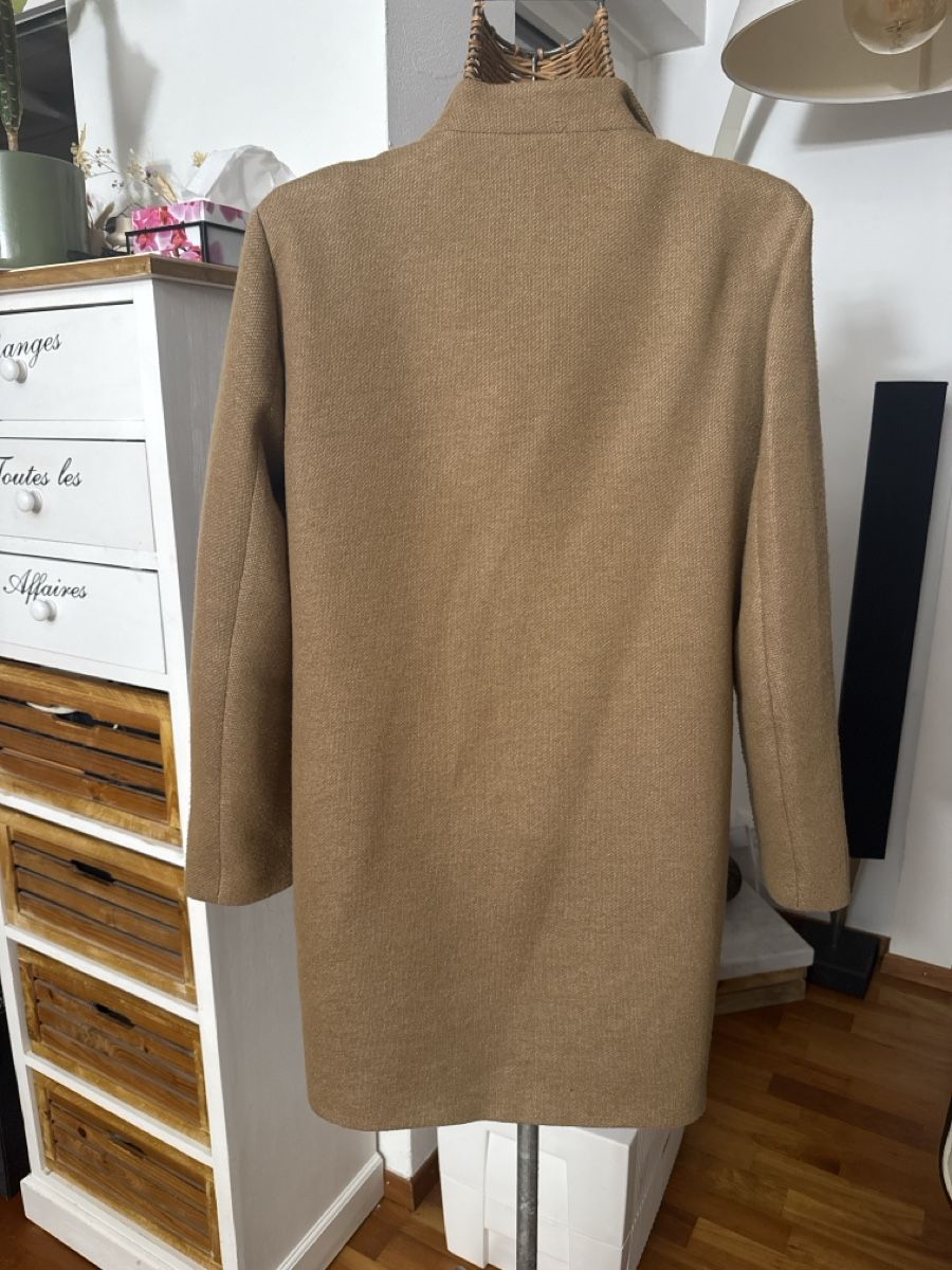Only Cappotti: ONLY Kurzmantel Gr M-L – Usato da Rüti ZH venduto da Sugus99 1