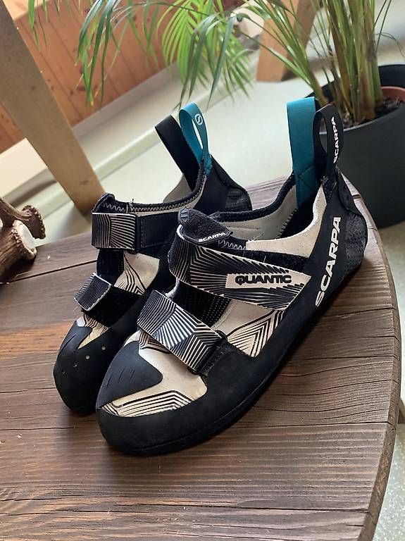 Scarpe da uomo: Kletterschuhe Grösse 39.5 – Usato da Zollikofen venduto da iva_sl2y 1