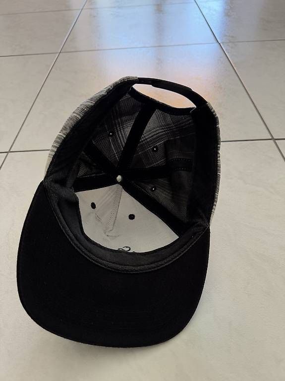 Hüte, Mützen & Caps: Supreme Cap – Gebraucht aus Urtenen-Schönbühl von ninociotti 1
