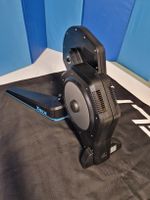 Tacx Flux 2 Smart Rollentrainer schwarz guter Zustand