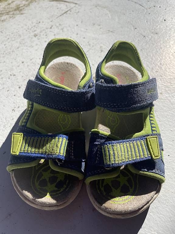Scarpe per ragazzi: Sandalen 29 Superfit Versand OK – Usato da Jona venduto da tukan80