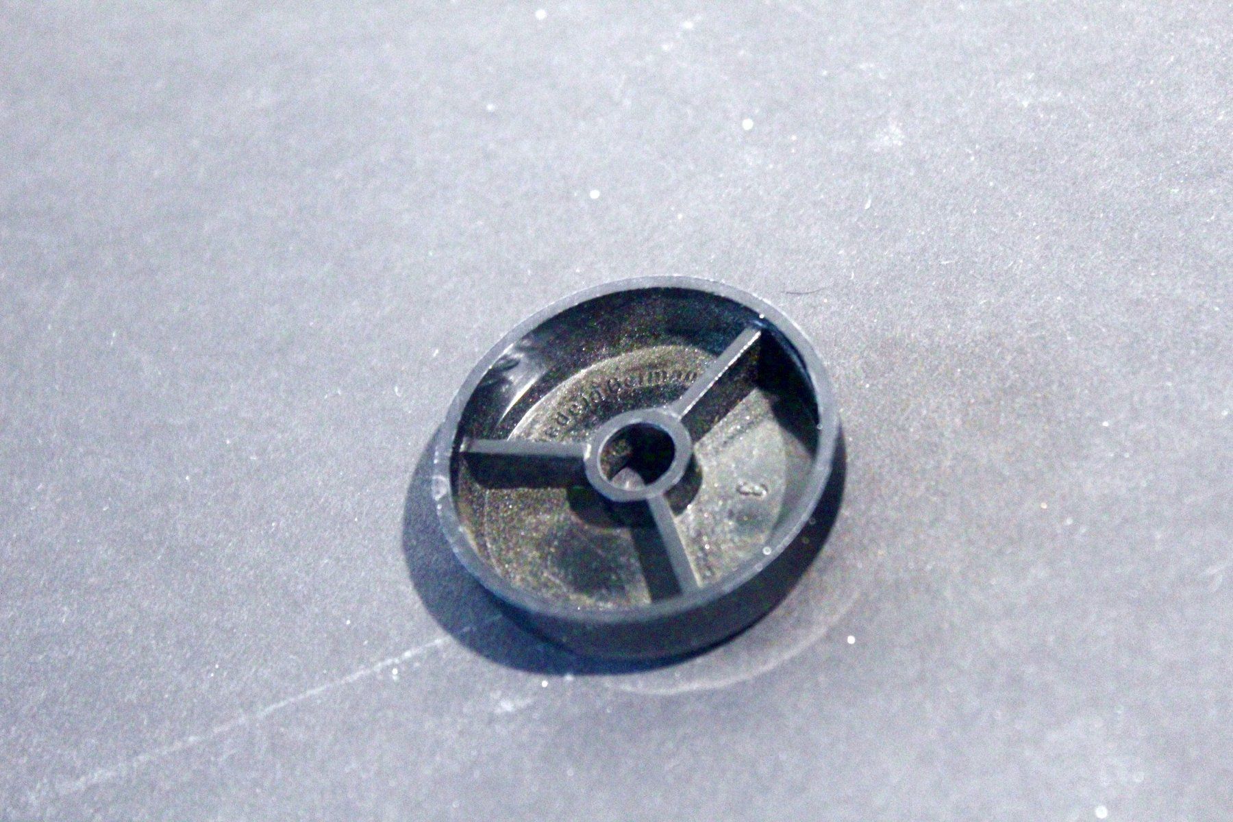 Giradischi: Originaler GARRARD Single Adapter / Single Puck, um 1974 – Usato da Bern venduto da kultiges 7