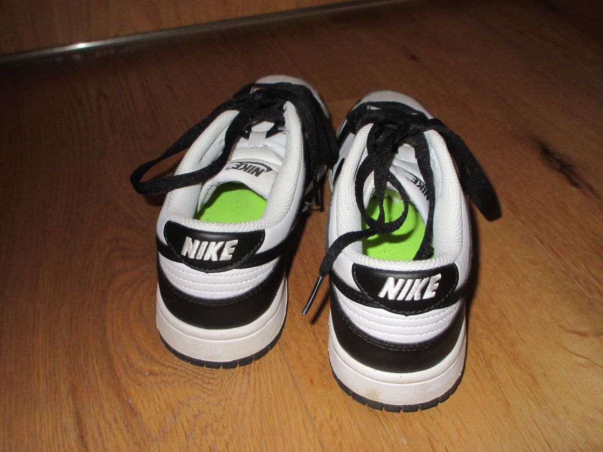Nike Scarpe da donna: Nike Sneakers schwarz weiss – Nuovo (secondo la descrizione) da Chur venduto da noe_mh8b 2