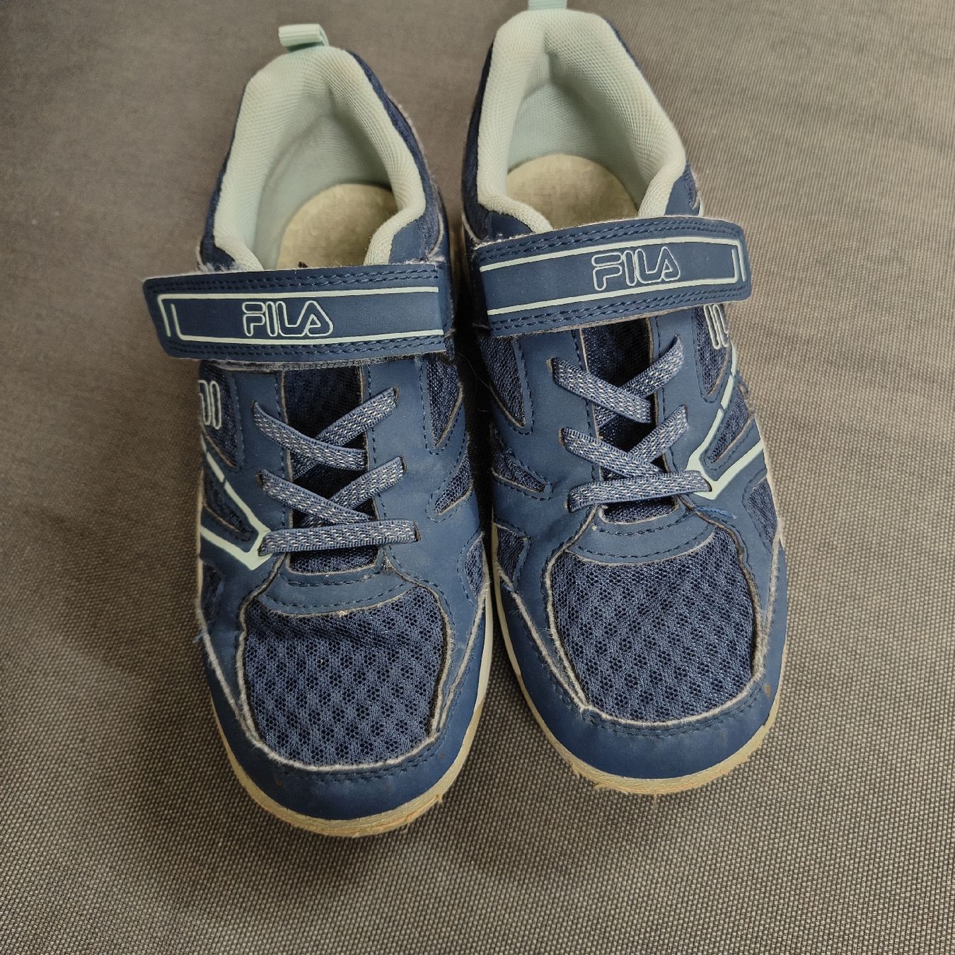 Fila Schuhe für Jungen: Fila Hallenturnschuhe Grösse 34 – Gebraucht aus Rapperswil SG von SabinaBischof
