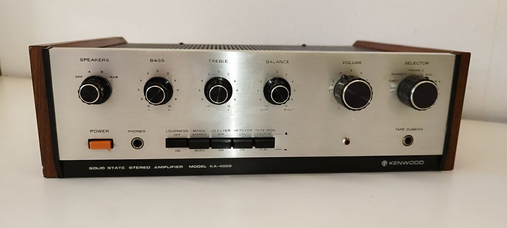 Ampli Intégré Kenwood KA-4002 – Recapé, Transistors Neufs – Très Bon état