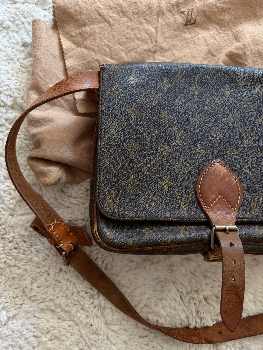 Louis Vuitton Taschen: Vintage Louis Vuitton bag – Gebraucht aus Schaffhausen von Nadiuna 1