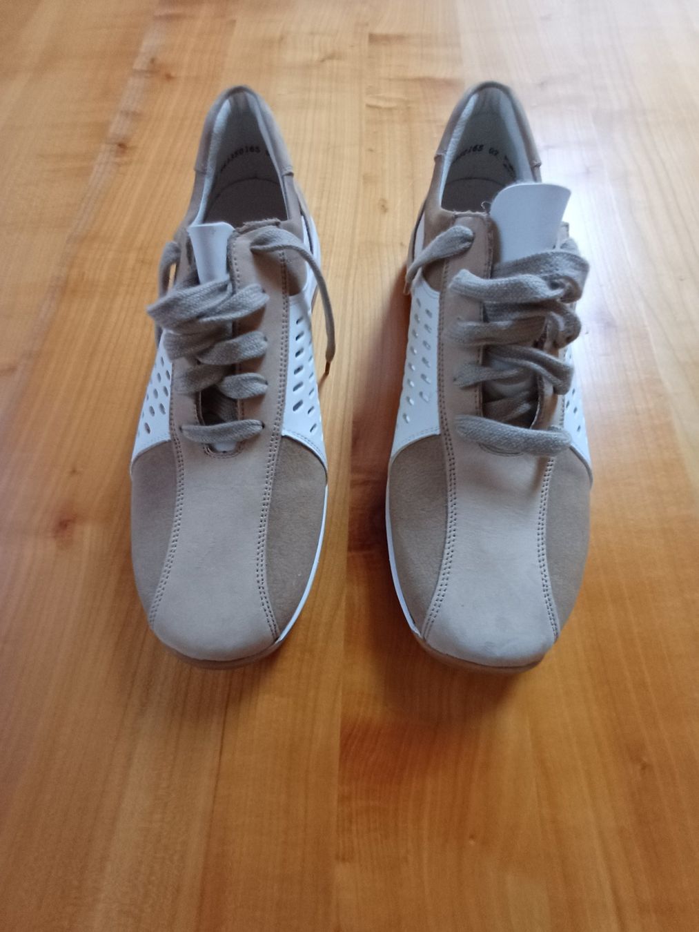 Rieker Damenschuhe: Rieker Schnürschuh Gr. 42 – Gebraucht aus Rüegsbach von Urs9990