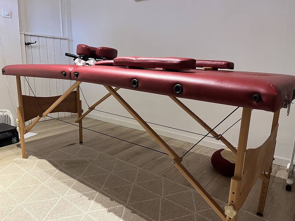 Tavoli: Table de massage – Usato da Chêne-Bourg venduto da Agathe23