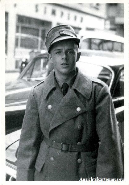 Cartoline postali: Militär - Schweizer Soldat Armee + ca. 1940 – Usato da Emmenbrücke venduto da teestube
