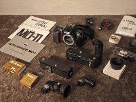 Nikon Pistol Grip Model 2 Avec Déclencheur – Pour Pièces Ou Réparation (incomplet)