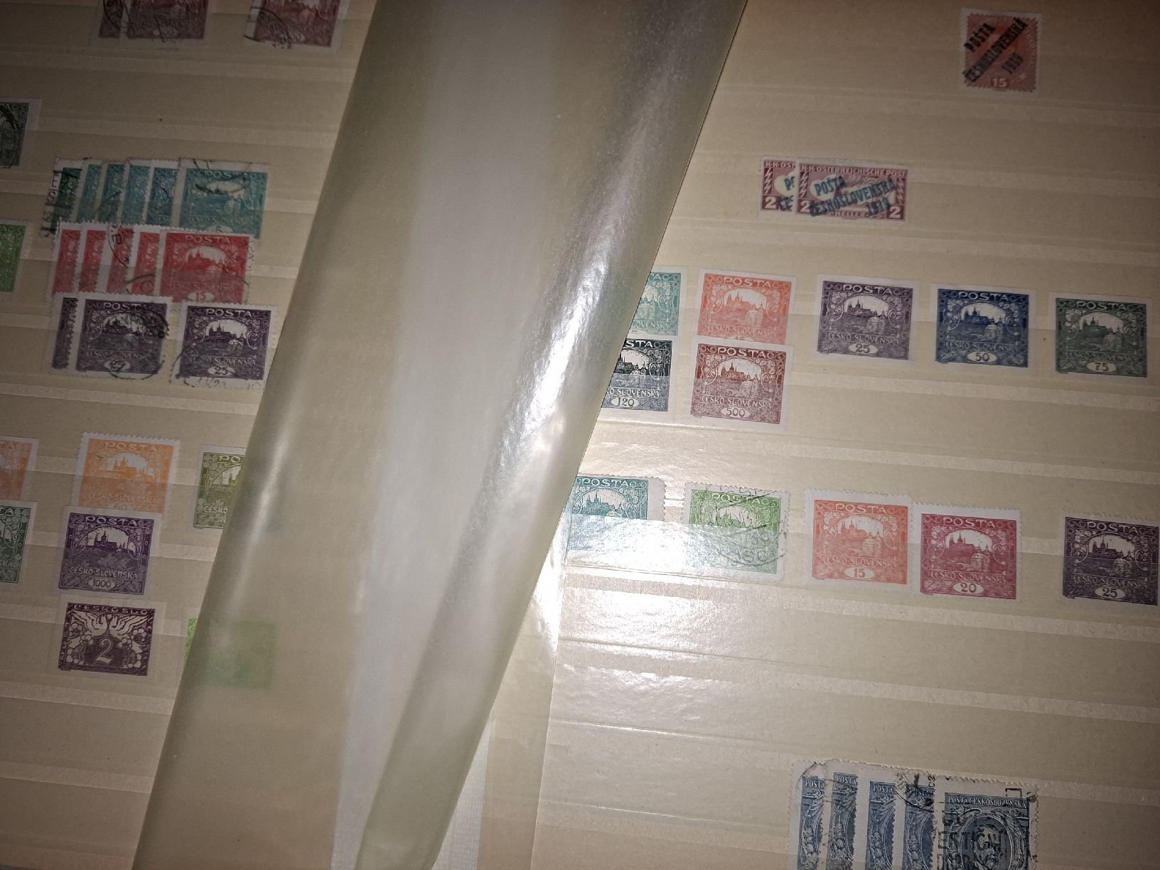 Tutti i francobolli: Sammlung Briefmarken Tschechien – Usato da Balgach venduto da SIMEON27 5