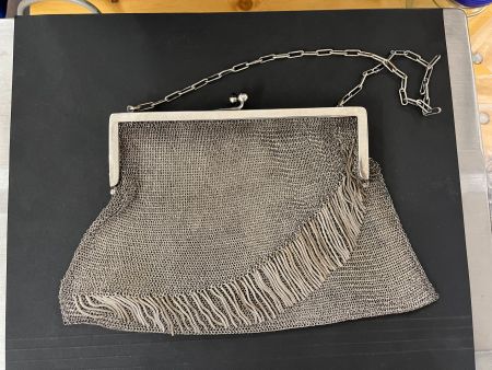 Antike Luxus-Handtasche aus vergangenen Zeiten
