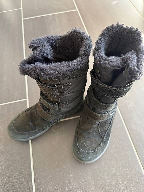 Scarpe per ragazze: Primigi Winterschuhe gr 37 wie neu – Usato da Uetendorf venduto da Revotool