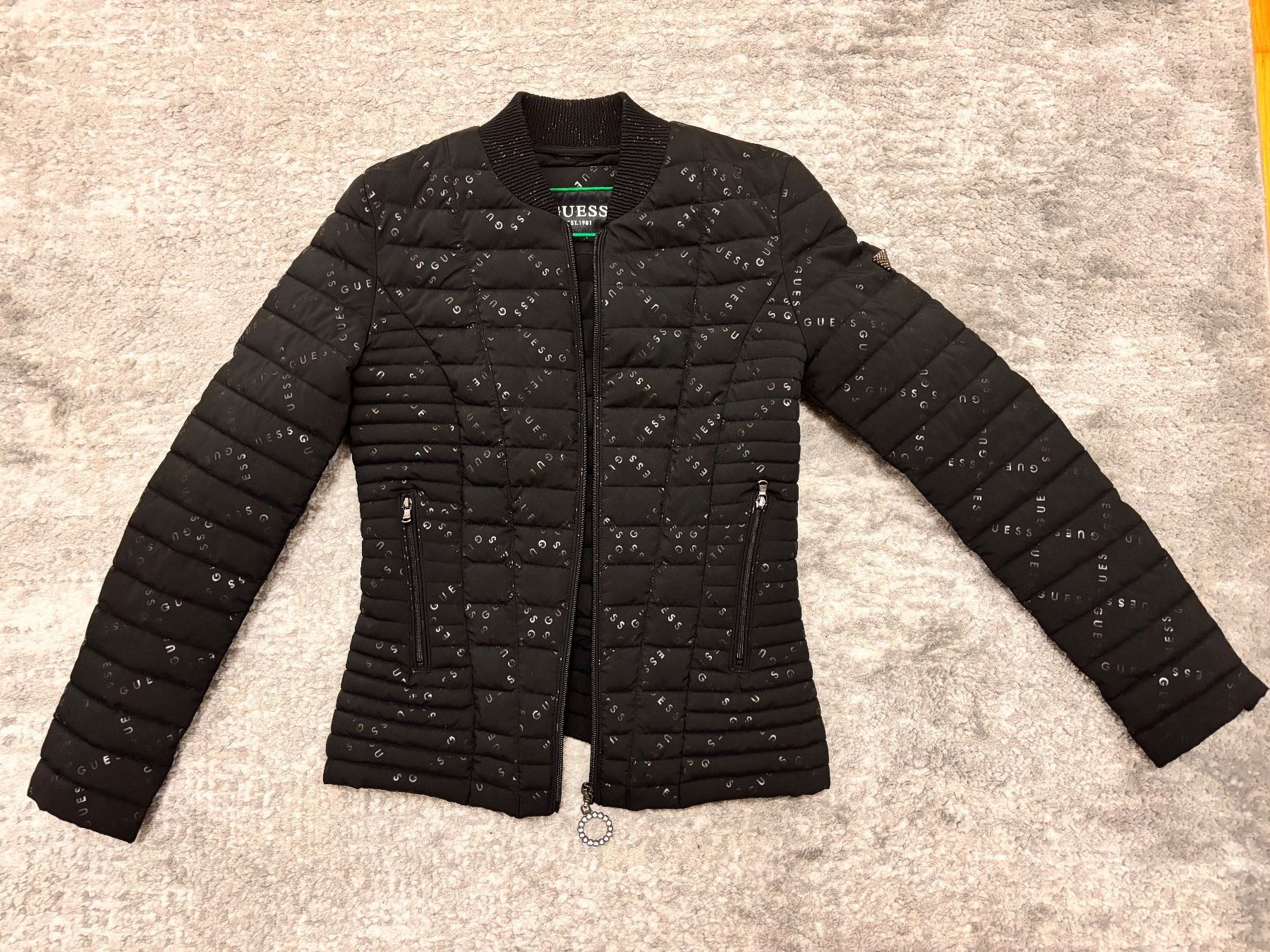 Guess Giacche: Guess Übergangsjacke, Gr. 34 – Nuovo (secondo la descrizione) da Klingnau venduto da Tiara2023