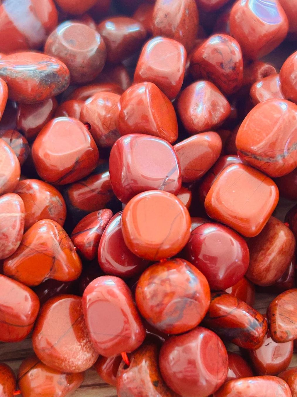 Pietre preziose: Strang echte red jasper Nuggets / stone 8-10 mm – Nuovo e nell'imballaggio originale da Niederrohrdorf venduto da Ytobi