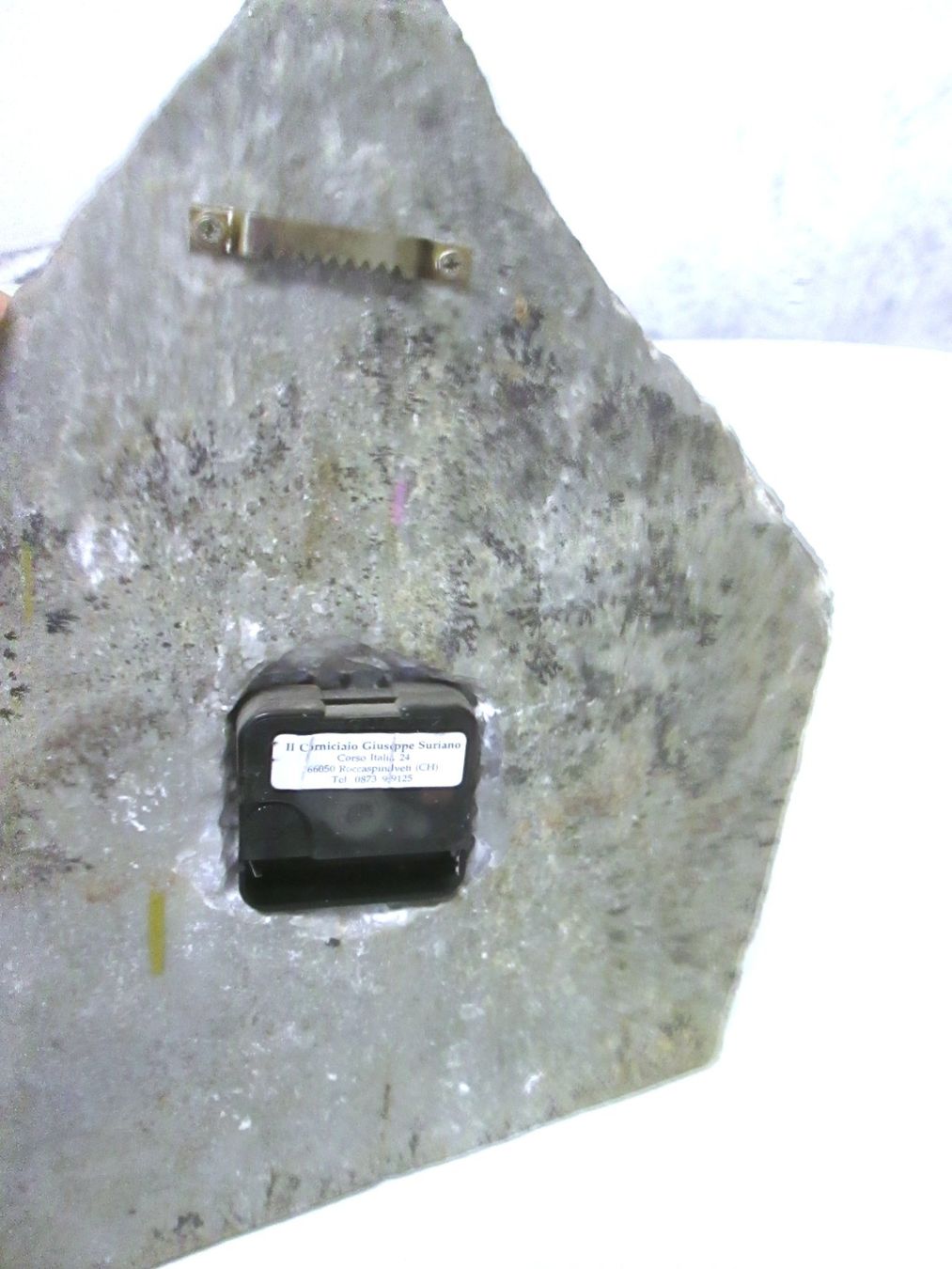 Orologi da terra & Orologi da parete: Wanduhr aus Granit – Usato da Sementina venduto da babucia 1