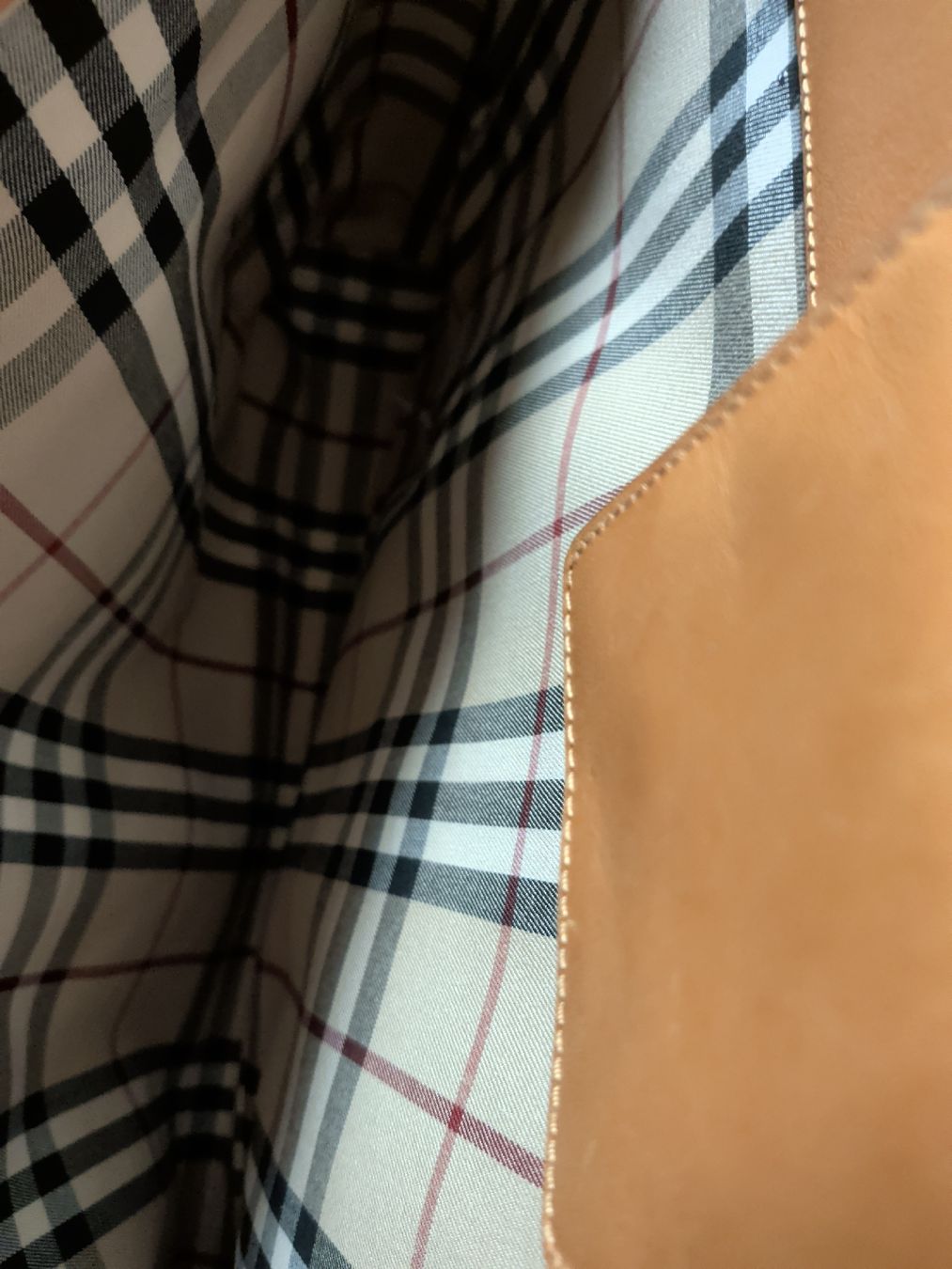Burberry Borse: Burberry original Shopper oder Laptop Tasche – Nuovo (secondo la descrizione) da Solothurn venduto da Fleur73 2