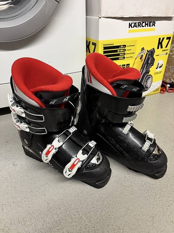 Nordica Chaussures hommes: Skischuhe gebraucht 40.5-41 oder 26-26.5 – D'occasion à Würenlos par Daveness 1