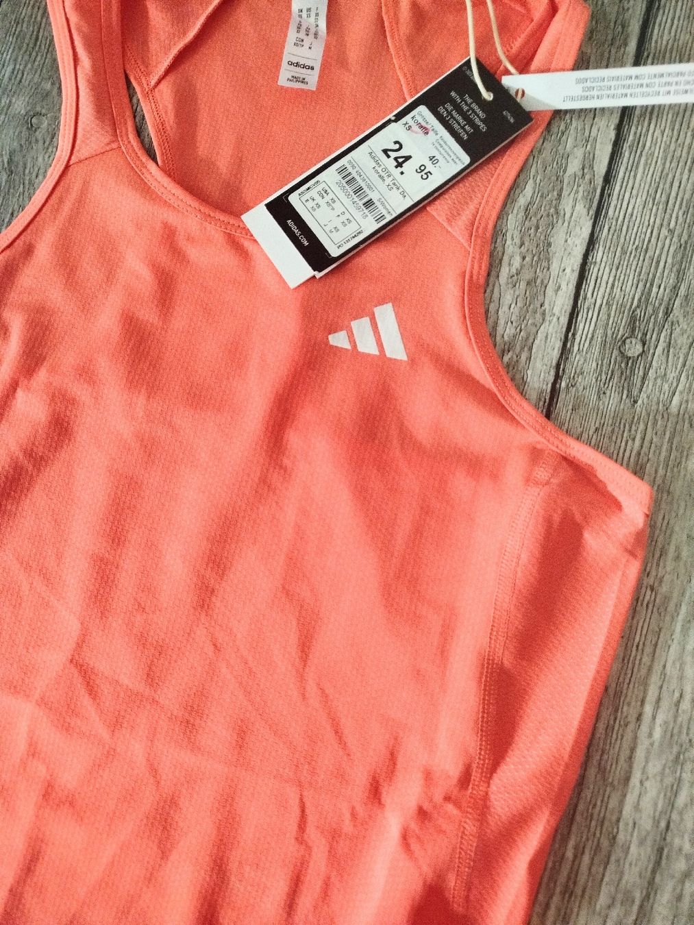 Adidas T-shirts: Adidas-Oberteil, Größe XS – Neuf avec emballage d'origine à Wauwil par Sanczeza 3