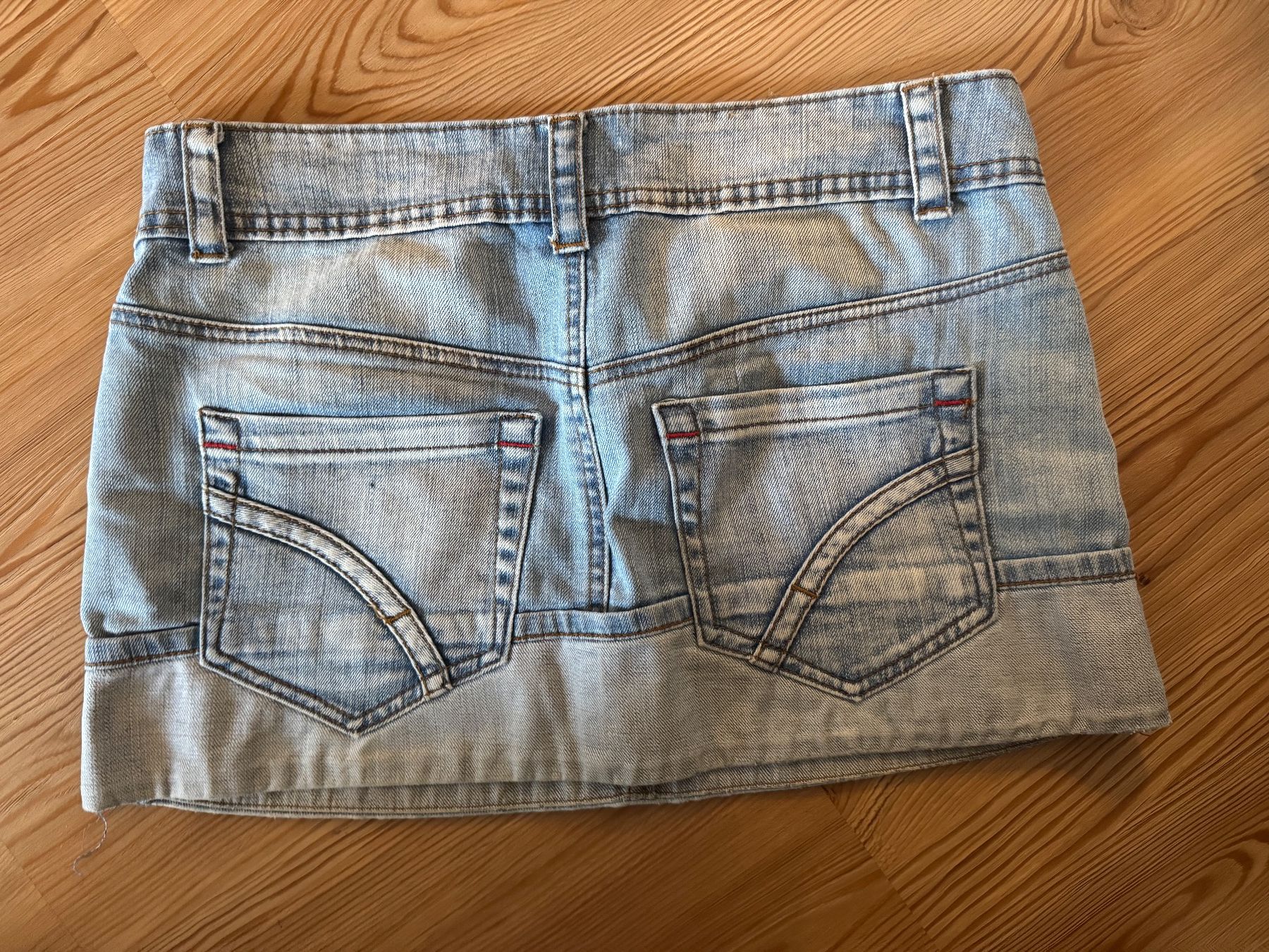 Vestiti & Gonne: Jeansrock – Usato da Samedan venduto da rob_g658 2
