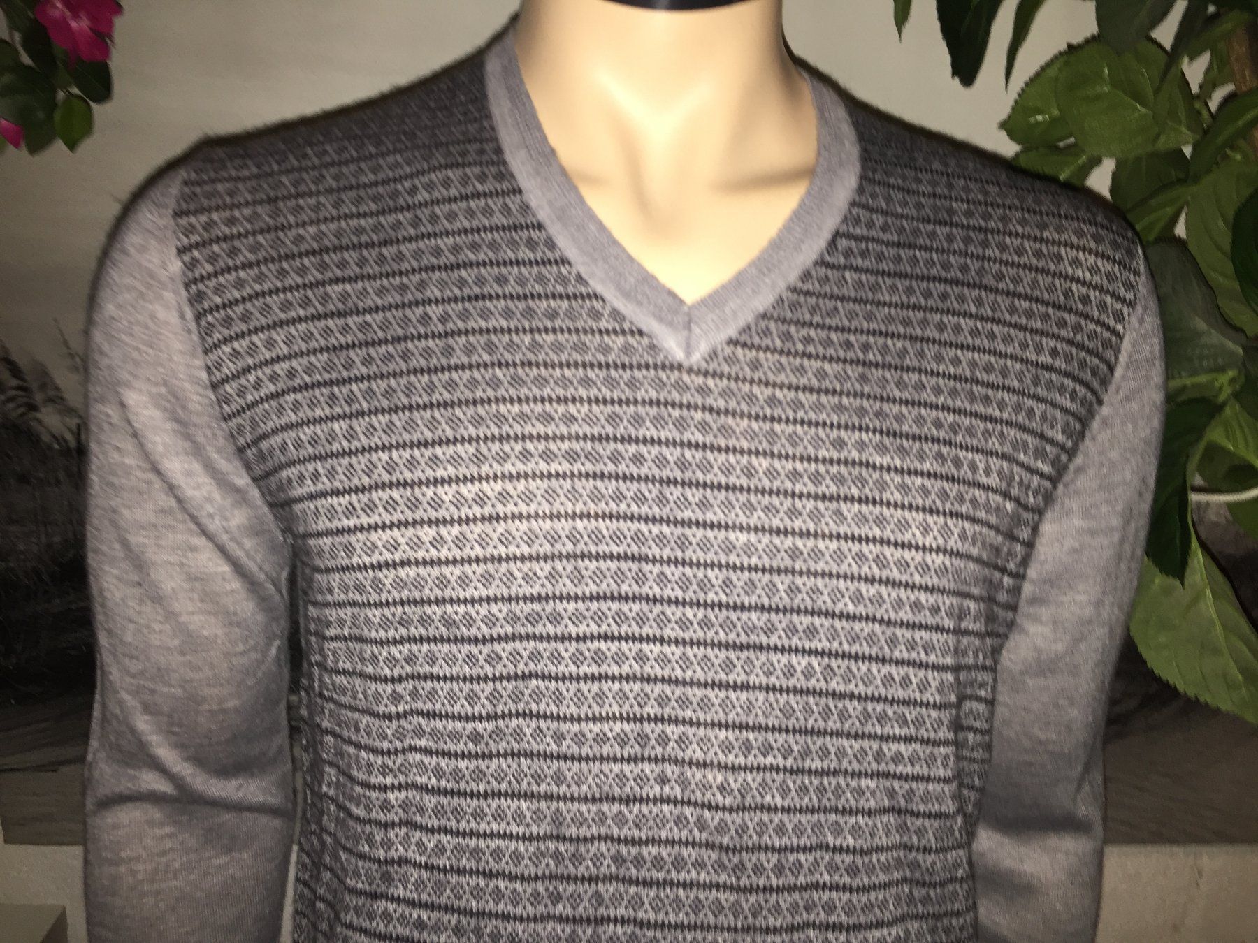 Maglioni & Felpe: Pullover ZARA + 1 offert/geschenkt    Taille / Grosse L – Usato da Cossonay-ville venduto da Super-Price-Quality 6