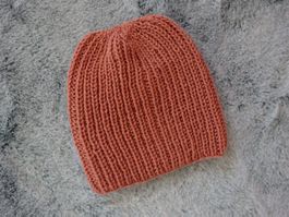 Schöne Damen-Strickmütze/Julia
