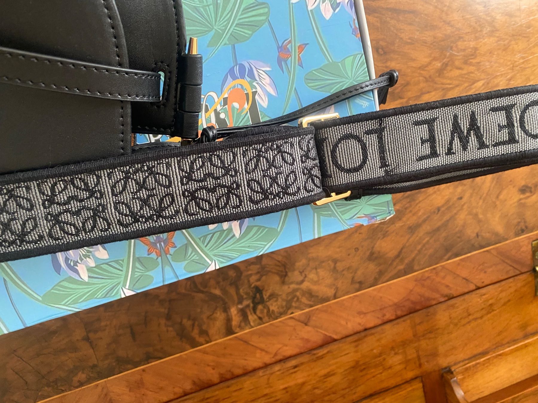 Loewe Borse da donna: LOEWE LEDER MINI 'GATE' CROSSBODY – Nuovo (secondo la descrizione) da Zürich venduto da Sol65 4