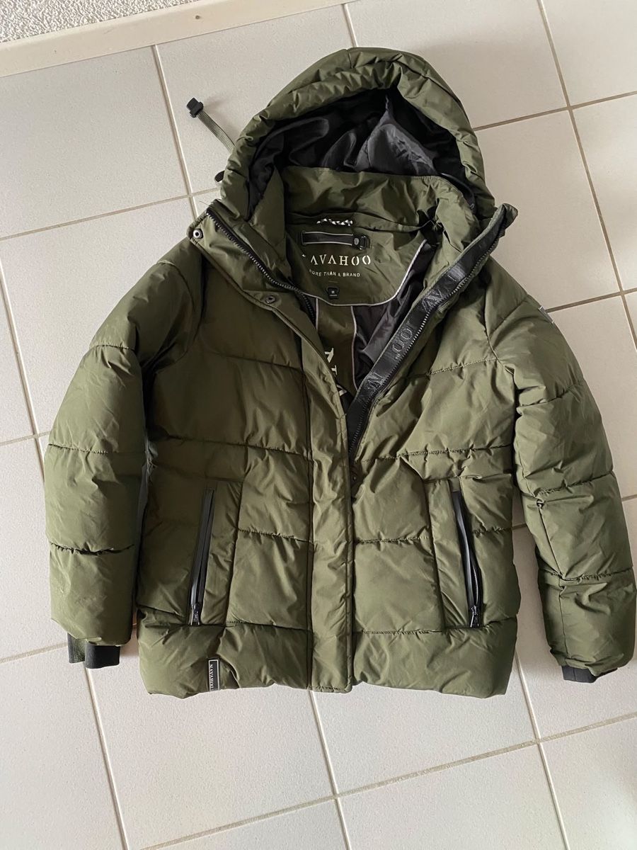 Jacken: Navahoo Winterjacke – Gebraucht aus Rüfenacht BE von captainamerica_1