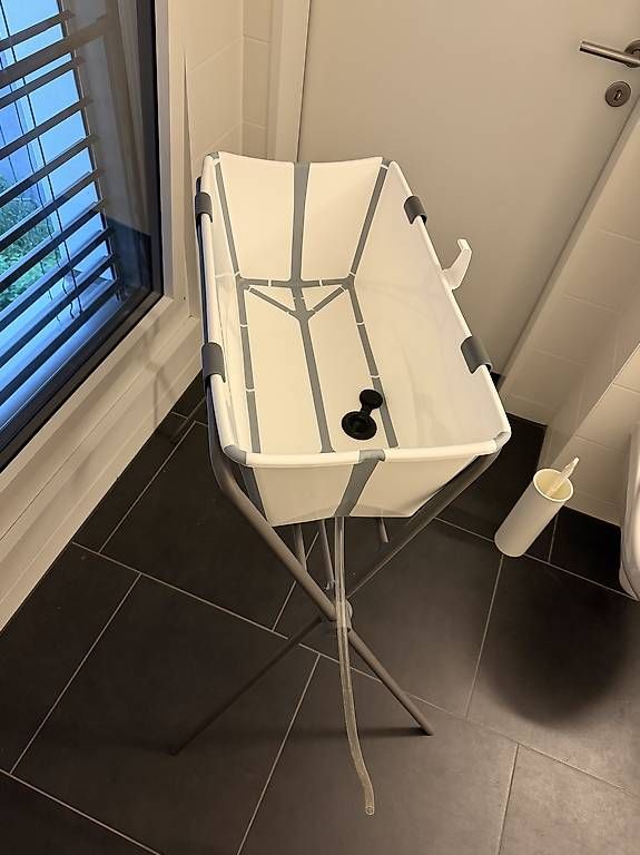 Vasche da bagno: Stokke Flexi Bath Bathtub Stand – Usato da Zürich venduto da dec_qk7z 1