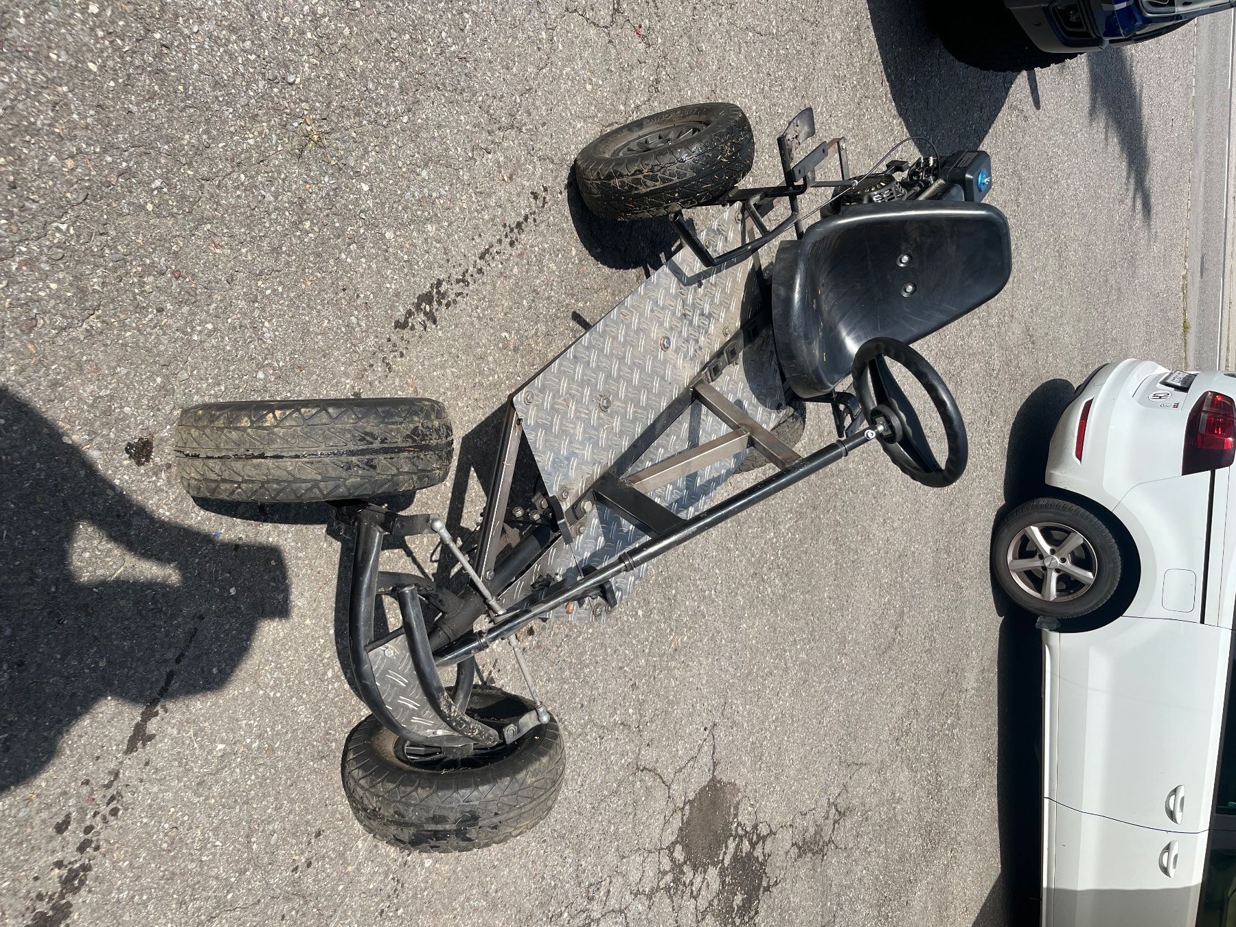Karts: Gokart mit Motor – D'occasion à Neuägeri par rue_5rlx