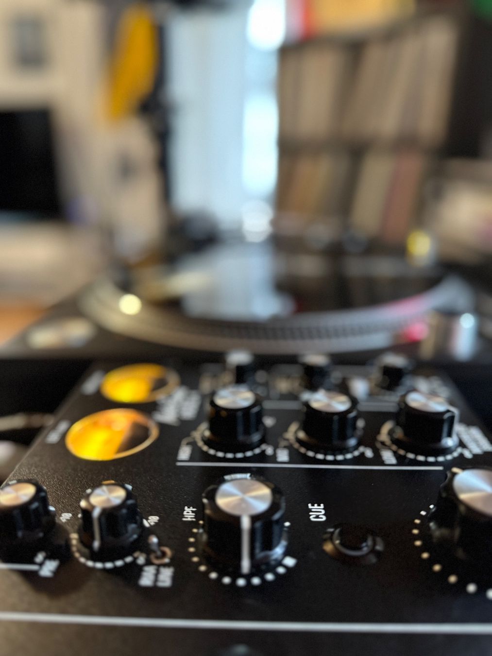 Console di mixaggio: Rotary Mixer Master Sounds Radius 4 2017 Black – Usato da Zürich venduto da Makesome01 3
