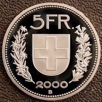 5 Franken 2000 pp / aus Münzsatz / in einer Münzkapsel