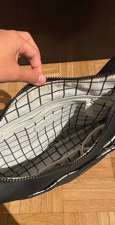 Lacoste Sacs: Lacoste Tasche – D'occasion à Zürich par don_6qbj 1