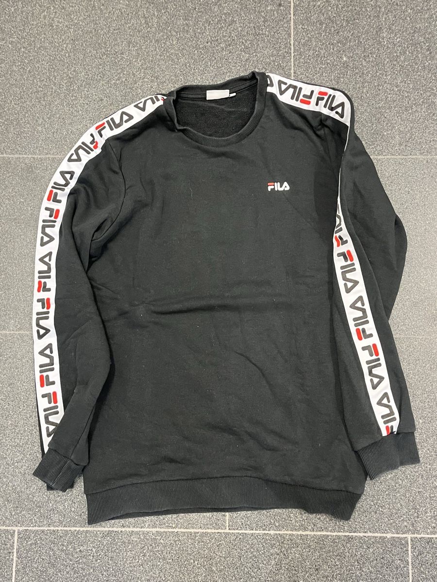 Fila Maglioni & Felpe: FILA Sweatshirt Schwarz (M) – Nuovo (secondo la descrizione) da Zollikon venduto da gsch123