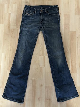 Diesel Denim Flared Jeans low waisted Gr. 28