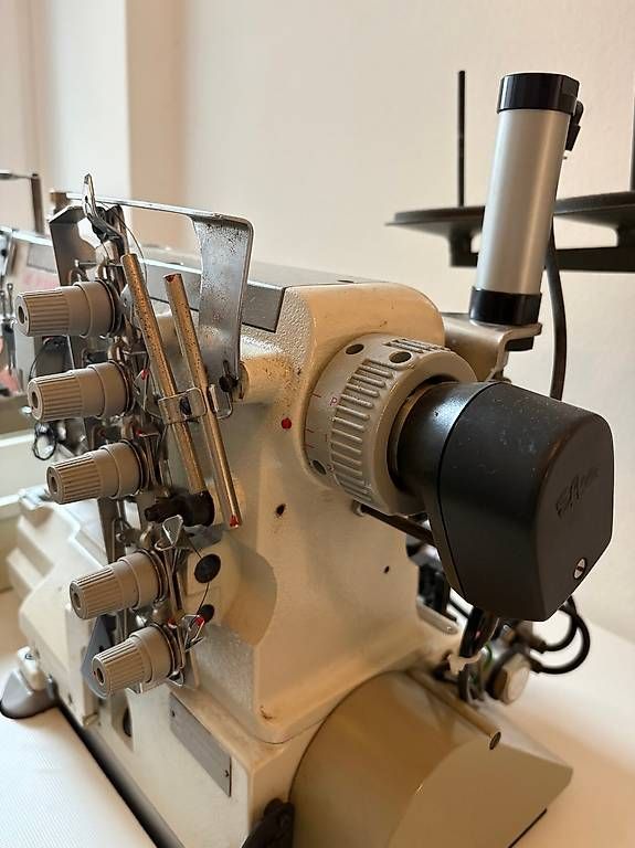 Macchine da cucire: Nähmaschine - Pegasus W700 - Coverstitch – Usato da Allschwil venduto da Danny_79 3